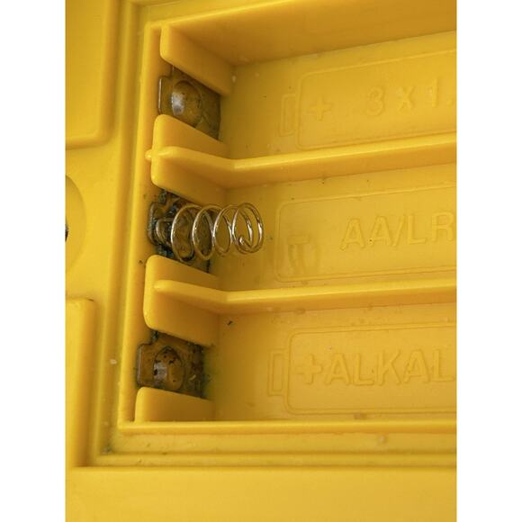 Fisher Price 2000 Vtg Baby Smartronics Kick-n-Learn Piano - Picture 9 of 9